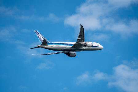 B787　成田空港　さくらの丘