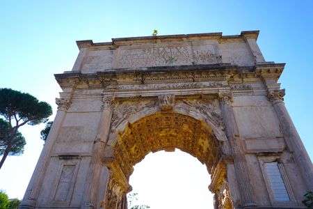 コンスタンティヌス凱旋門