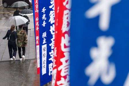 歩幅を合わせて