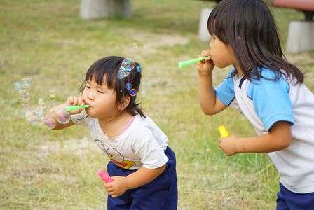 前かがみになっちゃうしゃぼん玉☆