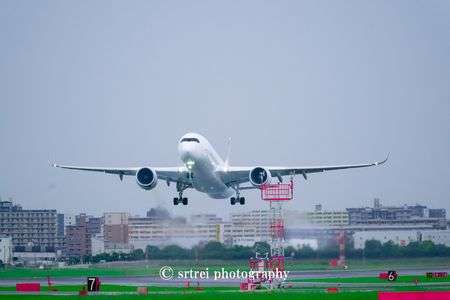 A350FUK初フライト