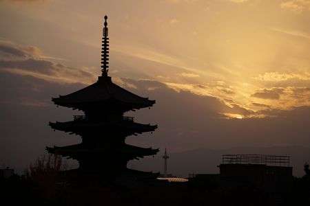 八坂の塔１　高台寺から望む