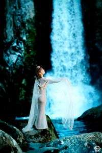 鳴沢の滝にて・・