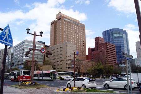 カラフルなビル群