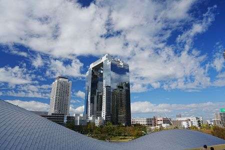 ビルは対話する