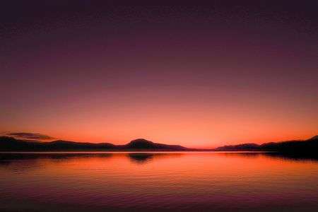 紫と朱の間に生まれる朝