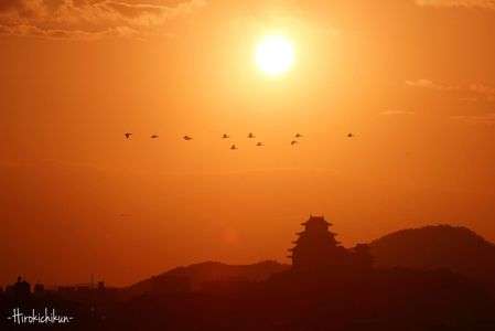 夕刻の姫路城....