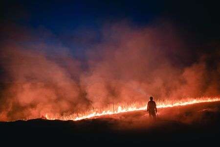 塩塚高原野焼き