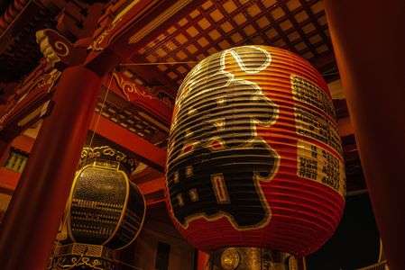 浅草寺ライトアップ