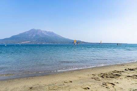 桜島と海