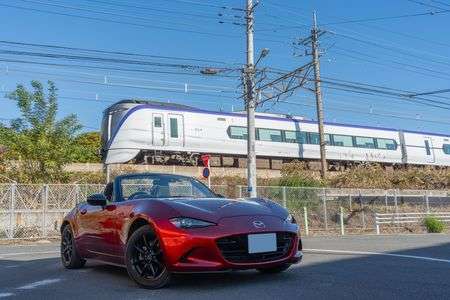 「あずさ」とコラボ