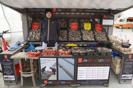 牡蠣直売 France 2025