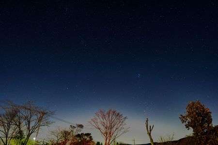街夜の空(東)