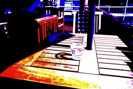 ポップ調のオープンテラス席