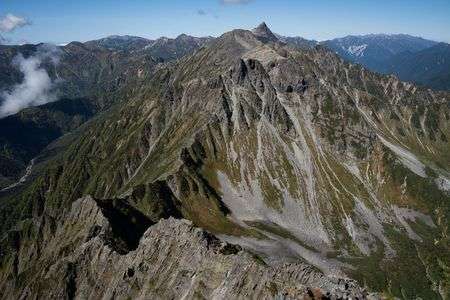 槍ヶ岳への道