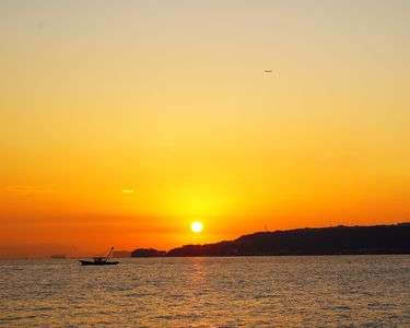 横須賀の日の出