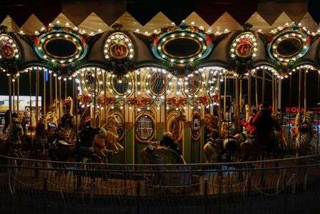 日曜日の幕はそっと降りて