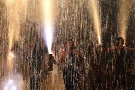 手筒花火　迫力満点