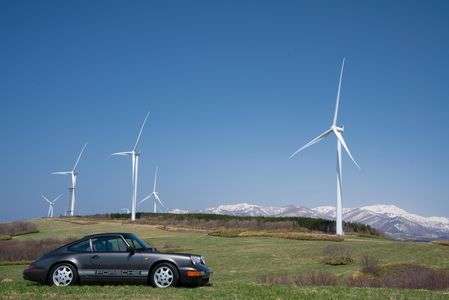 風の音しか聞こえない