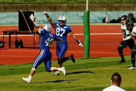 タッチダウン！