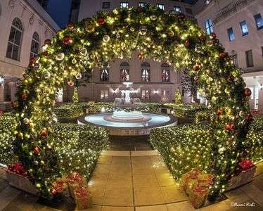 横浜ホテルニューグランド中庭