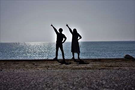 シャッキーン！