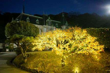 萬翠荘ライトアップ。