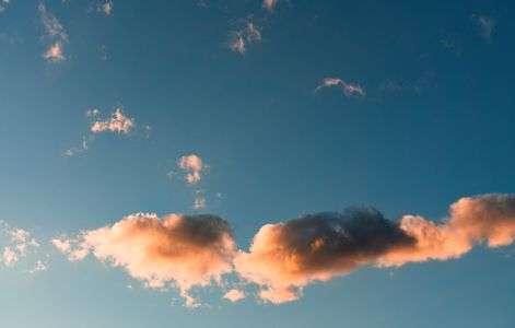 Kissing Clouds.