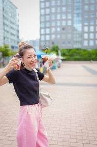 パフェとアイスコーヒー