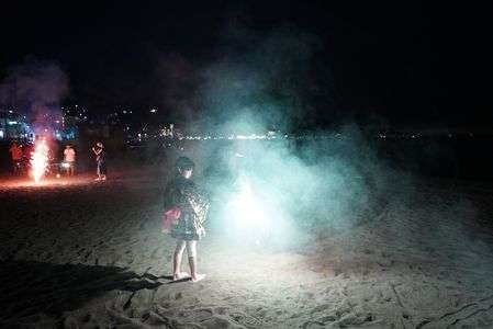 夏の海辺の思い出