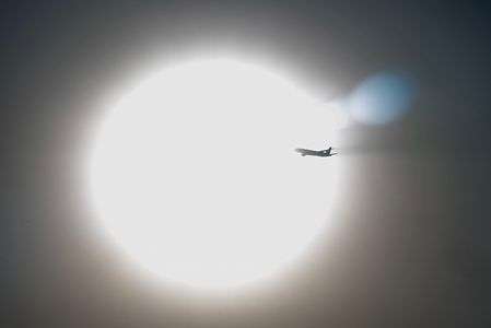 ホワイトホール#乗り物2024_飛行機#