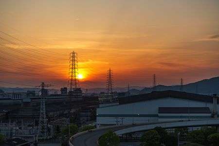 姫路市飾磨区の街並みと工場風景