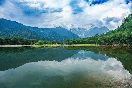 大正池 〜上高地の夏〜