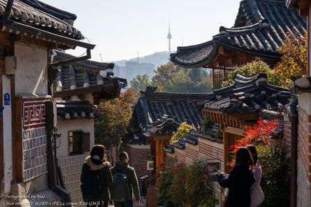 Gyeongbokgung and Bukchon in Autumn