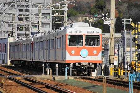 神戸電鉄　シュワッチ