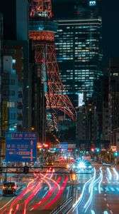 札の辻交差点から見る東京タワー