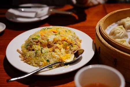 初めての台湾（鼎泰豐（ディンタイフォン）の炒飯）