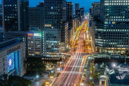 イルミとレーザーと