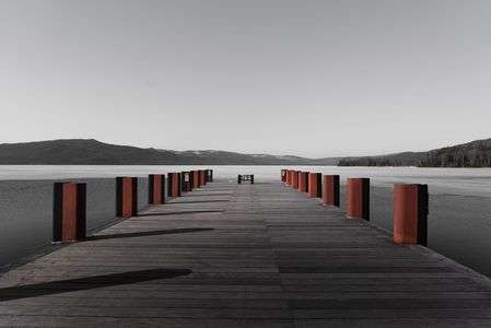 雪解けの阿寒湖