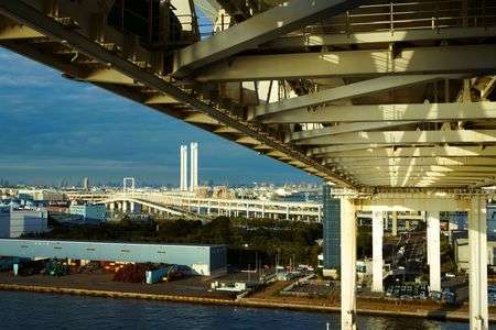 西日とﾍﾞｲﾌﾞﾘｯｼﾞ