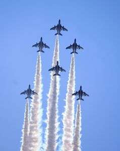 ヒューーーン！！