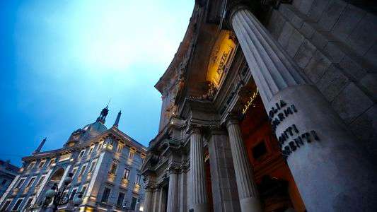 世界一美しいミラノのスターバックス