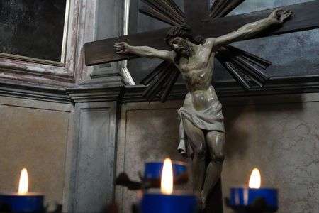 イエス・キリスト像