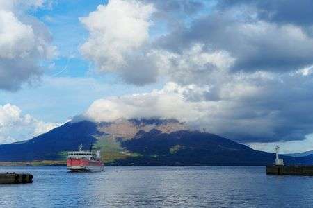桜島、フェリーの向かう先・・・